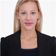 Doy finés, inglés y español. Las clases son principalmente online